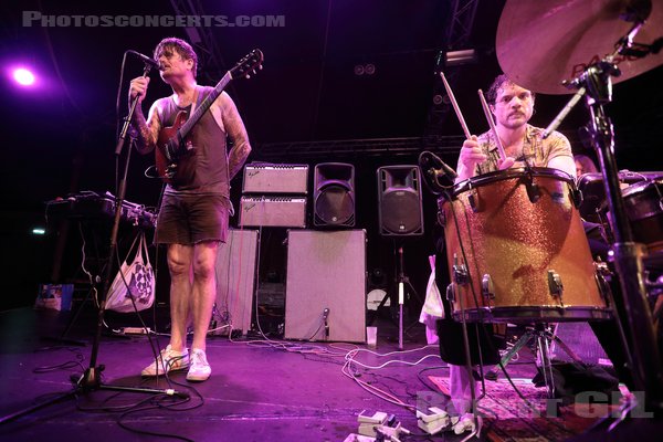 OSEES - 2023-08-20 - PARIS - Cabaret Sauvage - John Dwyer - Paul Quattrone